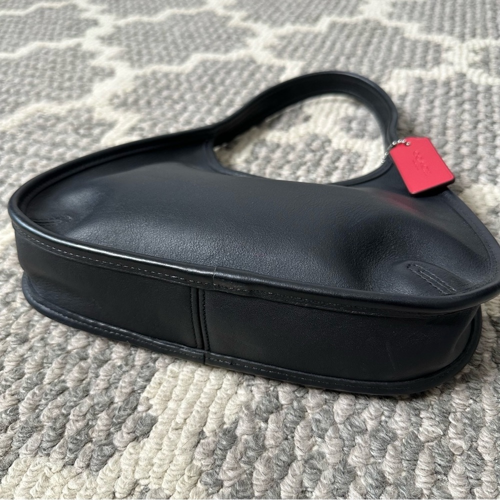 Vintage Coach Ergo Mini Black Handbag - Picture 8 of 11